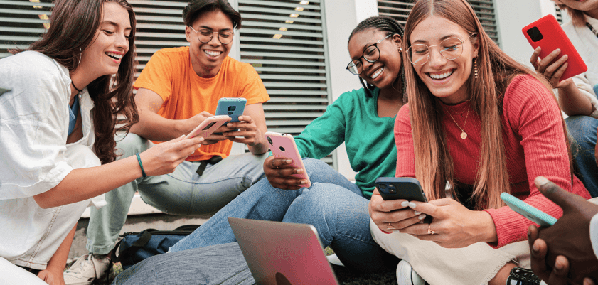 The cover image of Antavo's Telecommunication Loyalty Programs